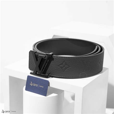 louis vuitton small embossed initials|Products by Louis Vuitton: LV Initials 40MM Reversible Belt.